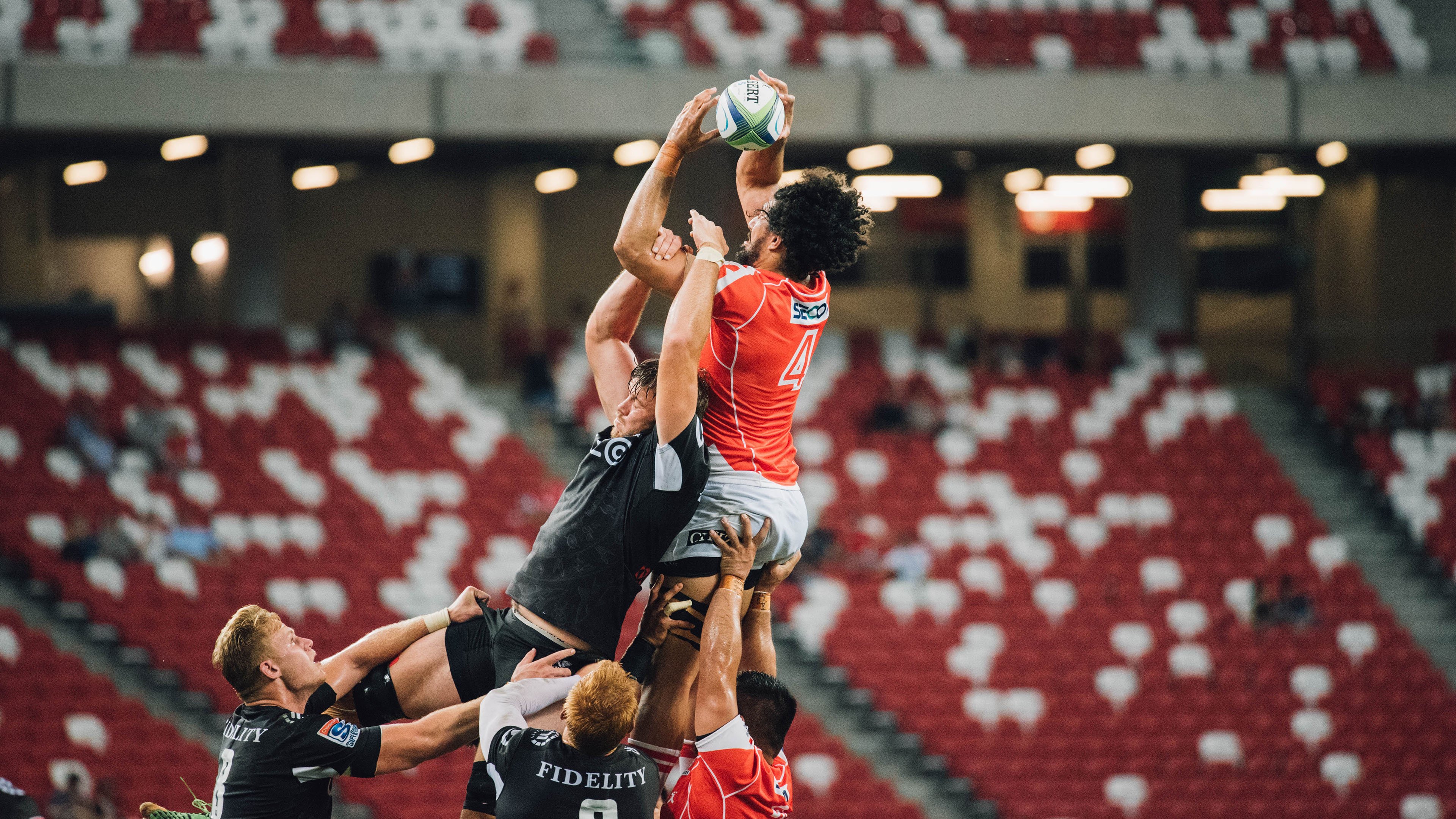 竞技体育与文创产业结合，开发多元化赛事周边产品，竞技体育产业资源