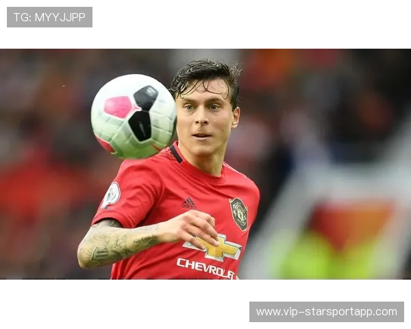 曼联林德洛夫对抗训练：提升反应敏捷的秘密武器