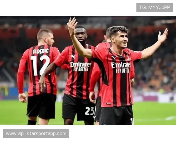 AC米兰牢牢占优，ac米兰重新崛起